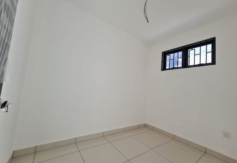 Elmina Green Three @ City of Elmina