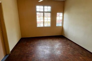 Persiaran Puncak Alam 2 