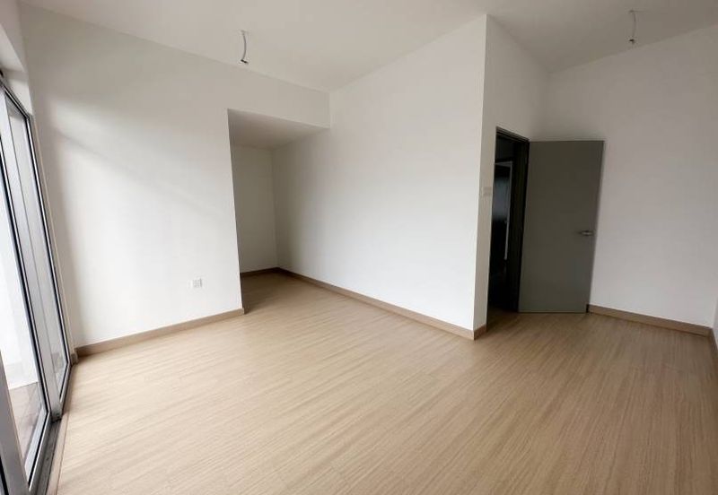 Halya 2 @ Daunan Worldwide