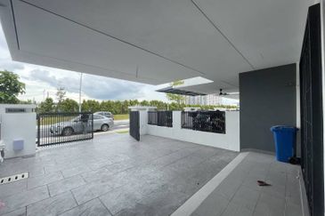 Elmina Green Three @ City of Elmina