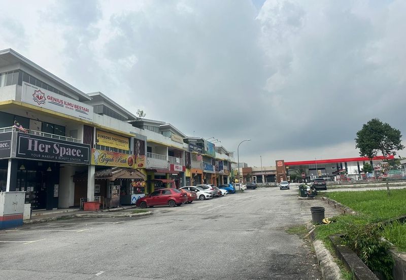 Taman Saujana Utama 3