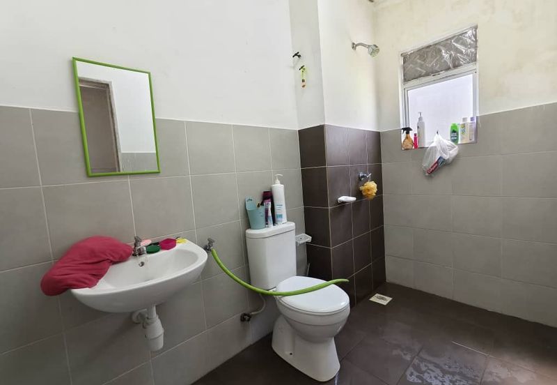 Eristana @ Seri Pristana