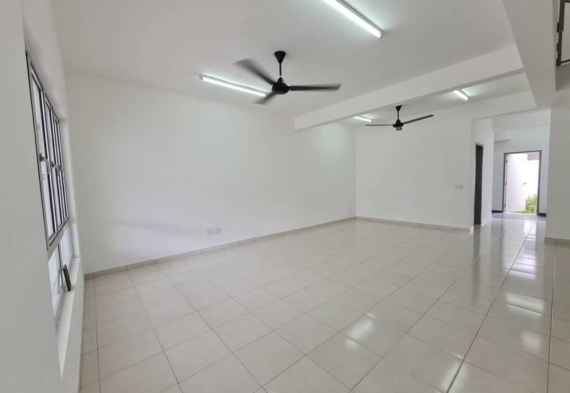 Laman Haris @ Eco Grandeur