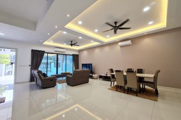 Hemingway Residence @ Bandar Seri Coalfields