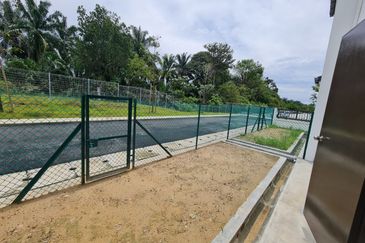 Iris @ Bandar Hillpark