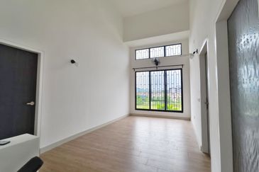 Elmina Green Three @ City of Elmina