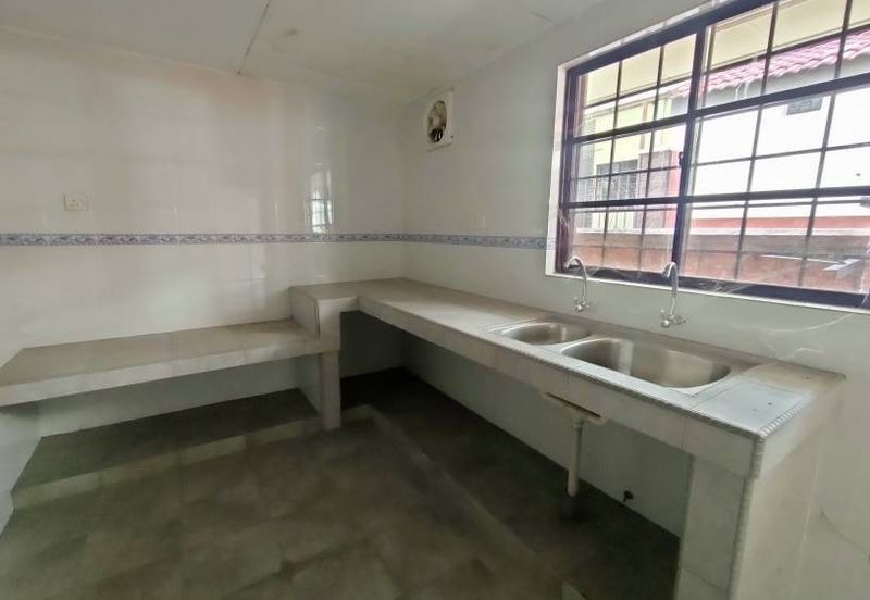 2 Storey Bukit Jelutong U8 Shah Alam