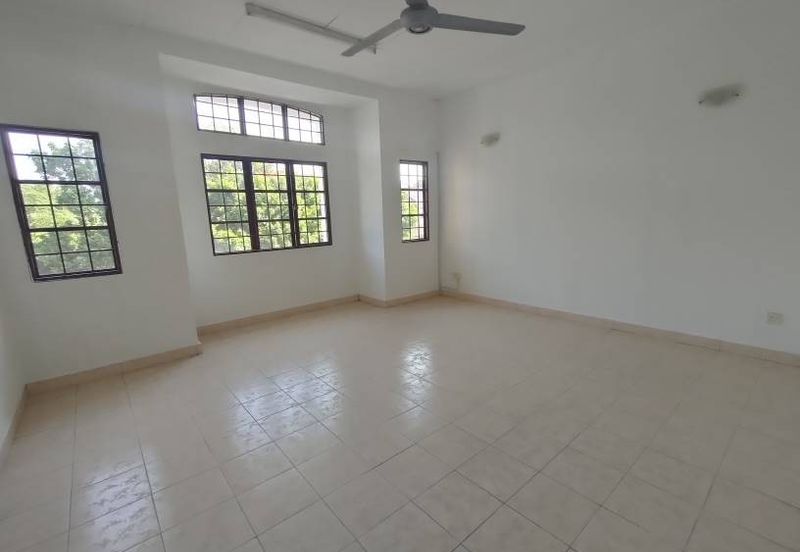 2 Storey Bukit Jelutong U8 Shah Alam