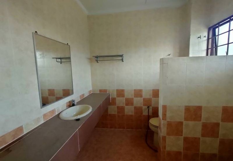 2 Storey Bukit Jelutong U8 Shah Alam