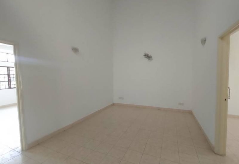 2 Storey Bukit Jelutong U8 Shah Alam