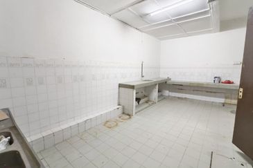 Jalan Taman Bukit Desa