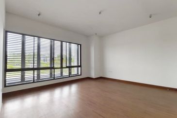 Viana at Elmina Gardens