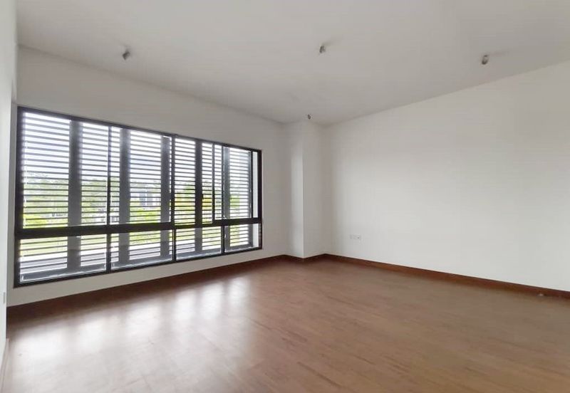 Viana at Elmina Gardens