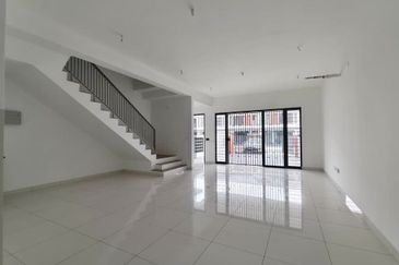 Elmina Green Three @ City of Elmina