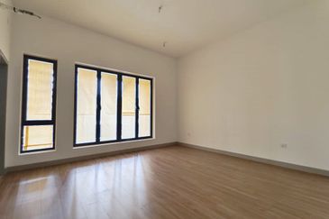 Elmina Green Three @ City of Elmina