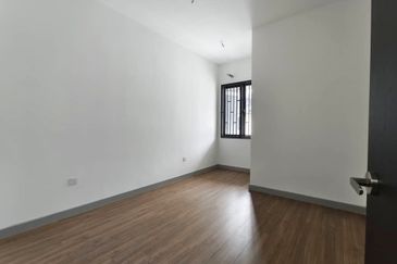 Elmina Green Three @ City of Elmina