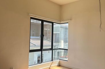 Hemingway Residence @ Bandar Seri Coalfields