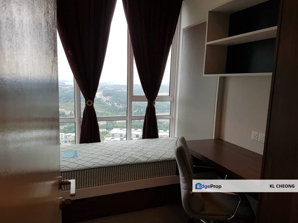 4-rooms Unit at Garden Plaza For Sale, Selangor, Cyberjaya