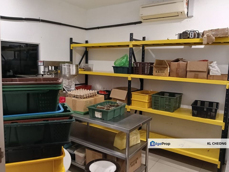 3 Element, Seri Kembangan Shop (NSK Putra Permai), Selangor, Seri Kembangan