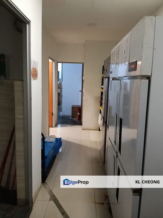 3 Element, Seri Kembangan Shop (NSK Putra Permai), Selangor, Seri Kembangan