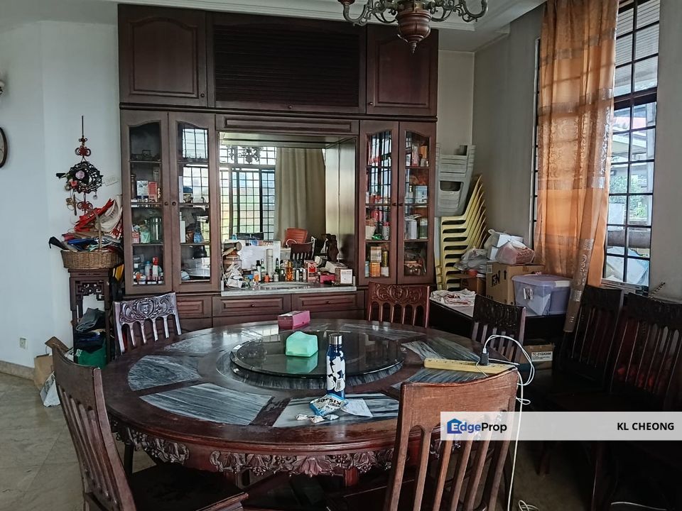 3-storey Freehold Bungalow House @ Bukit Gasing, Selangor, Petaling Jaya