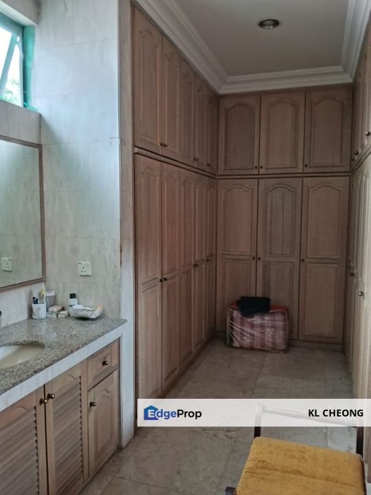 3-storey Freehold Bungalow House @ Bukit Gasing, Selangor, Petaling Jaya