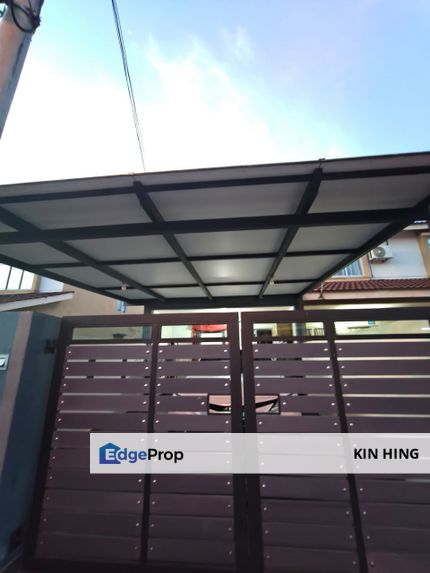 Taman Lagenda Putra , Kulai double storey med cost house endlot for rent, Johor, Kulai