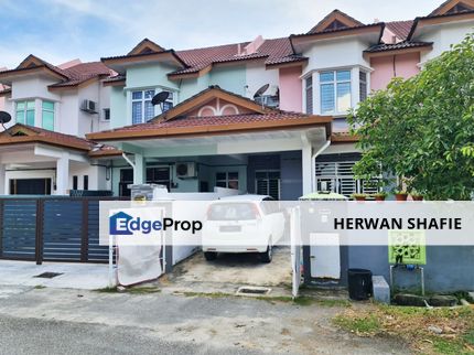 RUMAH CANTIK Teres 2 Tingkat Taman Arked Dengkil, Selangor, Dengkil