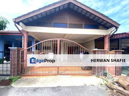 FOR SALE Renovated Single Storey Terrace Bandar Tasik Kesuma Semenyih, Selangor, Semenyih