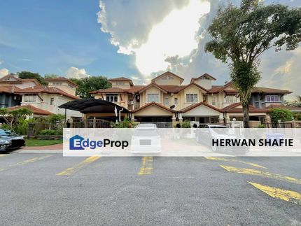 GATED GUARDED COMMUNITY 2 Storey Intermediate Terrace Taman Bukit Subang Shah Alam, Selangor, Shah Alam