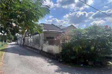 Taman Kinrara Seksyen 1