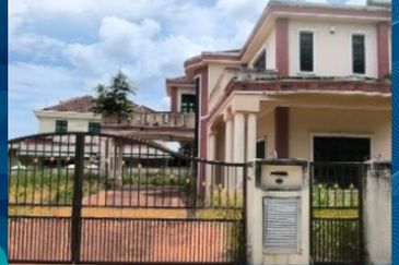 Jalan Warisan Setia 5/9