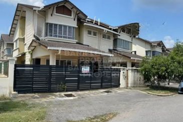 Jalan Seri Putra 9/1