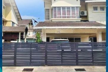 Jalan Seri Putra 9/1