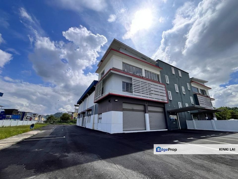 Platinum Industrial Brand New Near Rawang Tol, Selangor, Rawang