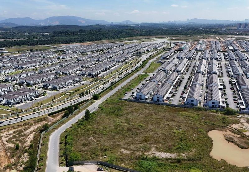 Taman Saujana Utama 3