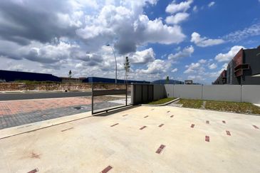 Elmina Business Park