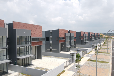 Elmina Business Park