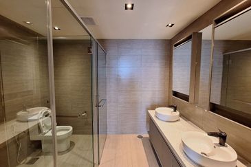 Expressionz Professional Suites