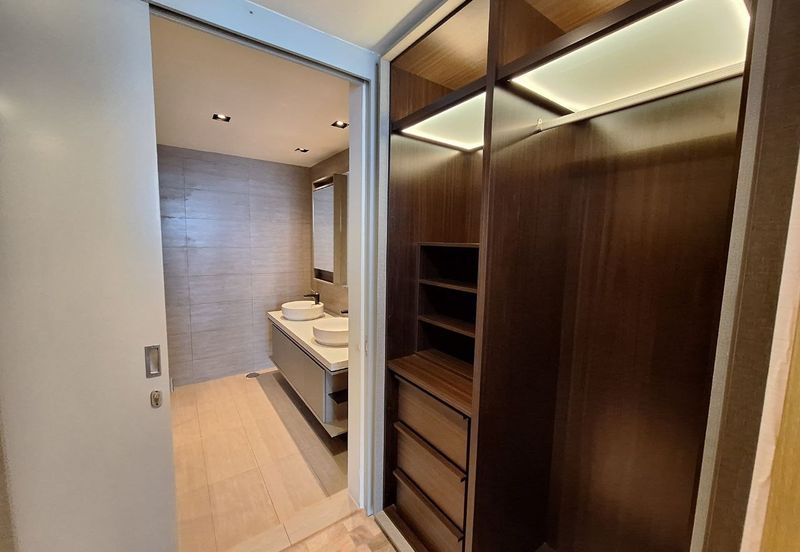 Expressionz Professional Suites