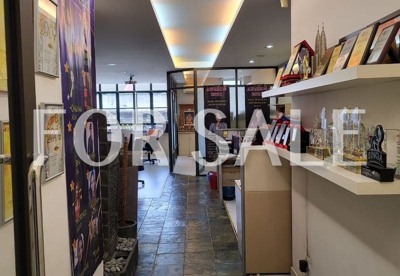 [𝐊𝐀𝐉𝐀𝐍𝐆] 𝐒𝐇𝐎𝐏 𝐎𝐅𝐅𝐈𝐂𝐄 𝐈𝐍 𝐊𝐀𝐉𝐀𝐍𝐆 𝐒𝐄𝐍𝐓𝐑𝐀𝐋 𝐅𝐎𝐑 𝐒𝐀𝐋𝐄! 𝐅𝐔𝐑𝐍𝐈𝐒𝐇𝐄𝐃 𝐀𝐍𝐃 𝐅𝐑𝐄𝐄𝐇𝐎𝐋𝐃