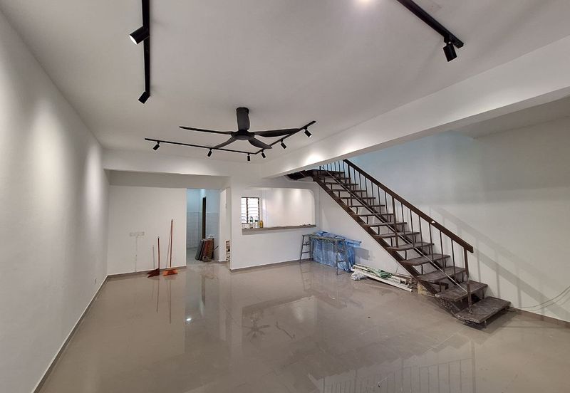 Seksyen 4, Bandar Country Homes