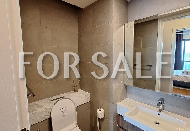 Aria Luxury Residence