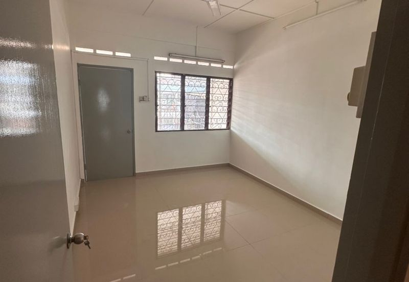 Taman Kepong (Kepong Garden)