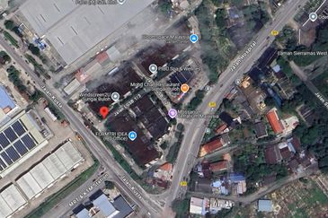 T6, Lightgrey (Pusat Komersial LGSB)