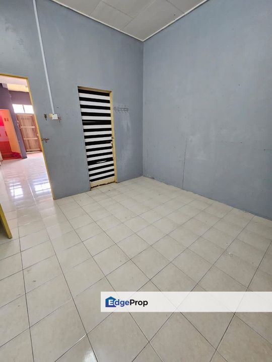 Taman Seri Impian Single Storey For Sale, Johor, Kluang