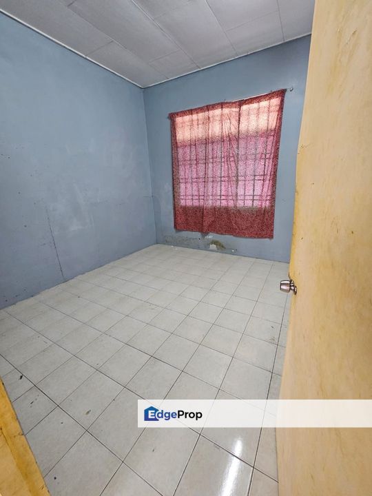 Taman Seri Impian Single Storey For Sale, Johor, Kluang