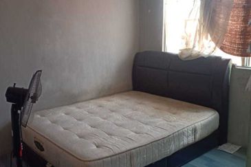 Taman Pulai Utama Flat