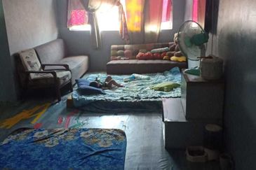 Taman Pulai Utama Flat