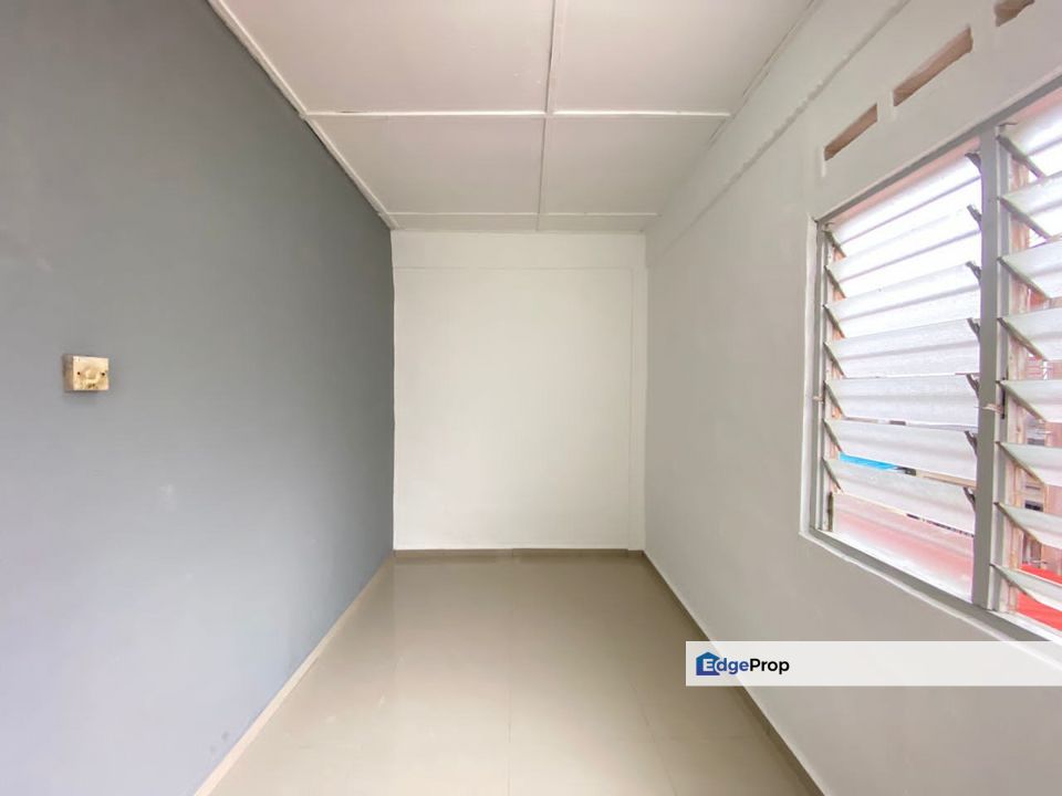 Taman Intan For sale, Johor, Kluang